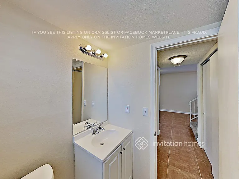 5840 S Perth Pl — Photo 19