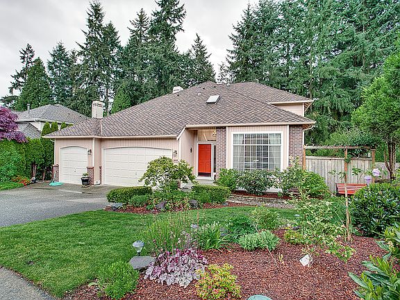 3rd image of 13005 NE 196th Pl