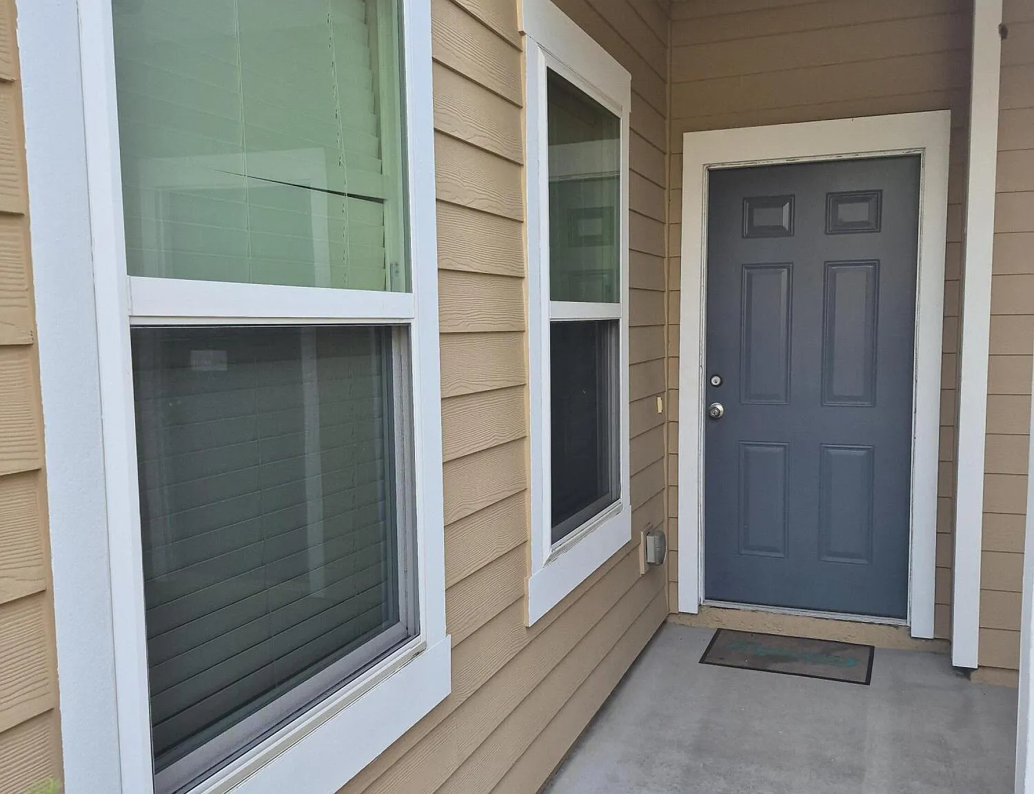 2 bed, 2.5 bath, 1341 sqft, $1,750 — Photo 3