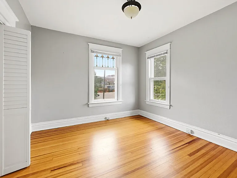 1525 Madison St — Photo 19