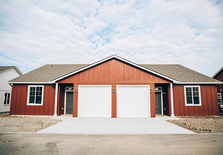317 S Marigold Ln — Photo 1