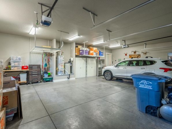1437 Colbey Loop, Santa Clara, UT 84765