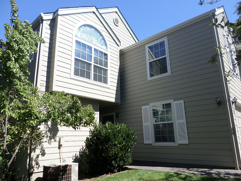 1st image of 488 Lori Ln