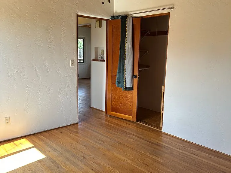 1361 Santa Rosa Dr — Photo 20