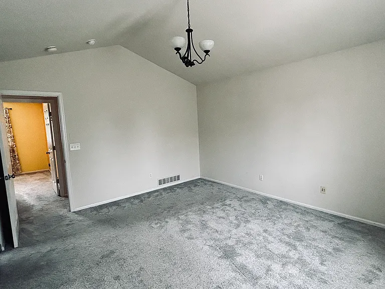 4535 W 63rd Pl — Photo 9