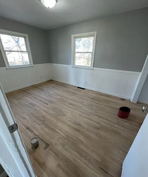 202 Hickory St — Photo 6