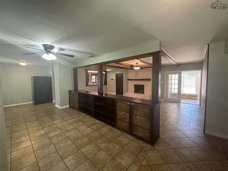 2801 McNiel Ave — Photo 4