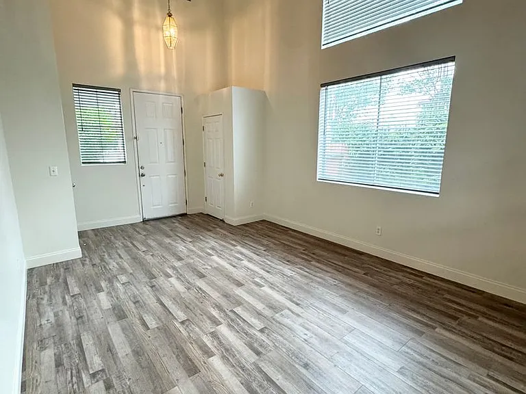 6948 Trailride Way — Photo 5