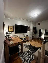 22-73 Steinway Street