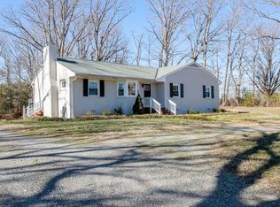 1800 Taylor Rd, Crozier, VA 23039