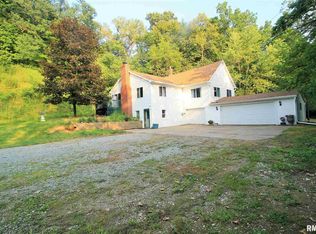 720 48th St #A, Moline, IL 61265