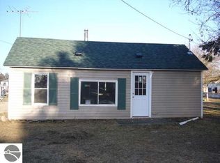 1238 Manning St, Cadillac, MI 49601