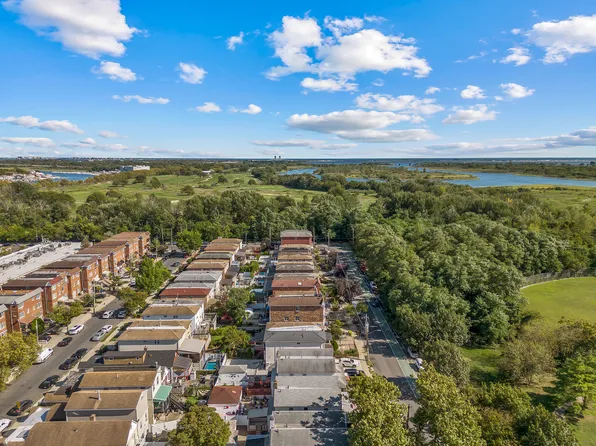 2229 East 38th Street image 14 of 33