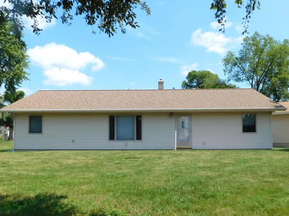 401 Main St, Deloit, IA 51441