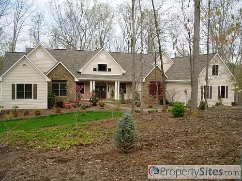 1st image of 158 Wimbledon Way