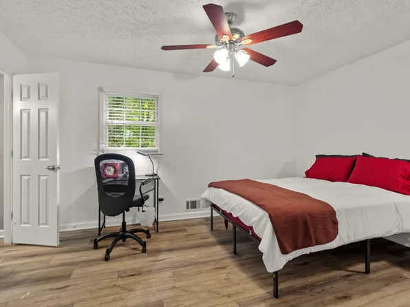 (undisclosed Address), Canton, GA 30115
