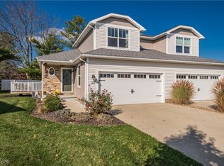 1365 Cascade Cir W, Canton, OH 44708