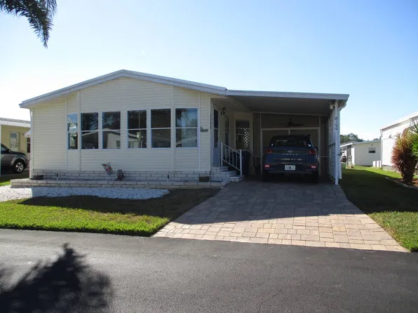 8100 Cedar Creek Dr #89, New Pt Richey, FL 34653