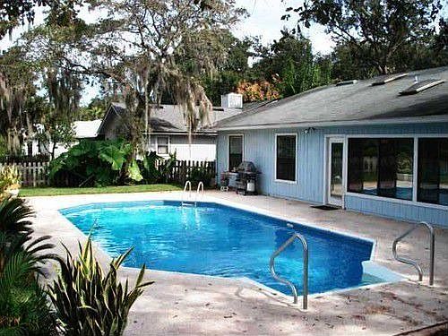 3rd image of 5183 Pond View Dr
