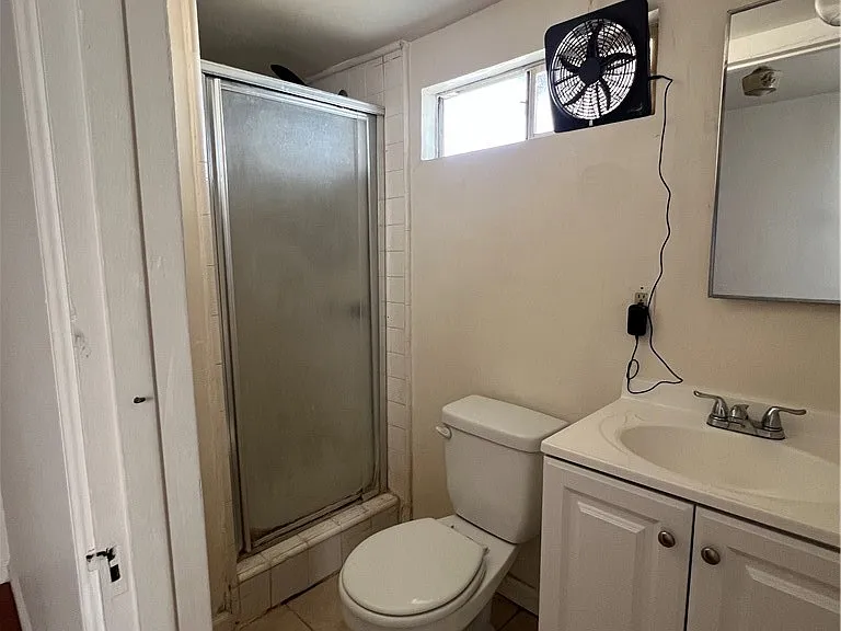 3033 Sherwood Ave #A — Photo 8