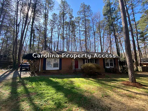 207 Bennington Dr Photo 1