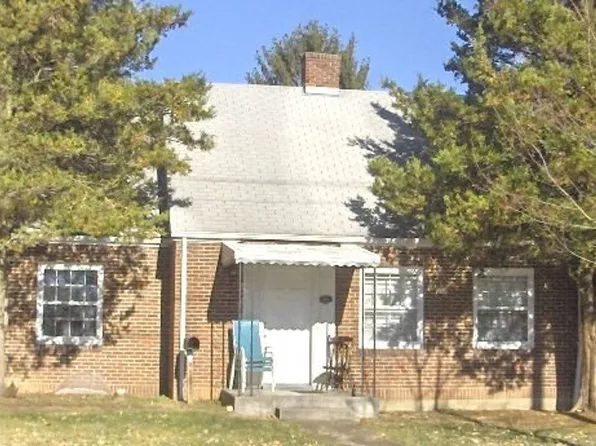 614 Progress St NE, Blacksburg, VA 24060