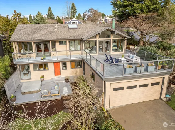501 13th Avenue W, Kirkland, WA 98033