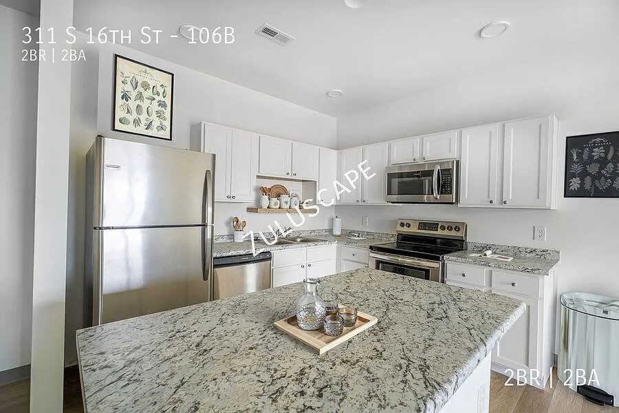 Tin Plate Square Apartments White — Photo 2