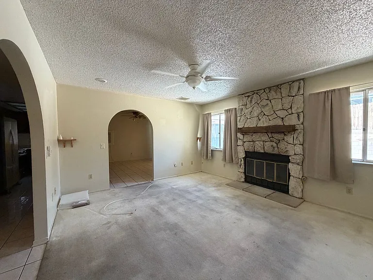 25670 Ash Rd — Photo 9