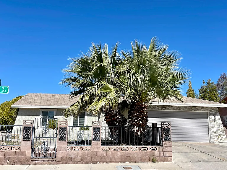 668 Otono Dr — Photo 33