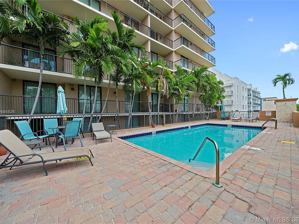 1st image of 1690 SW 27th Ave #90