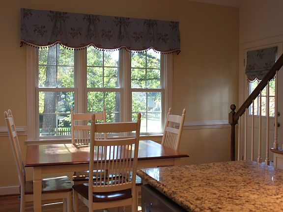 Bright, cheerful eat-in area