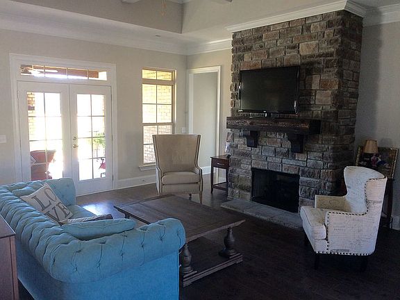2nd image of 2125 Sugar Mill Dr