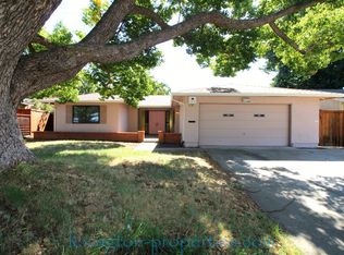 29 Grand Rio Cir, Sacramento, CA 95826