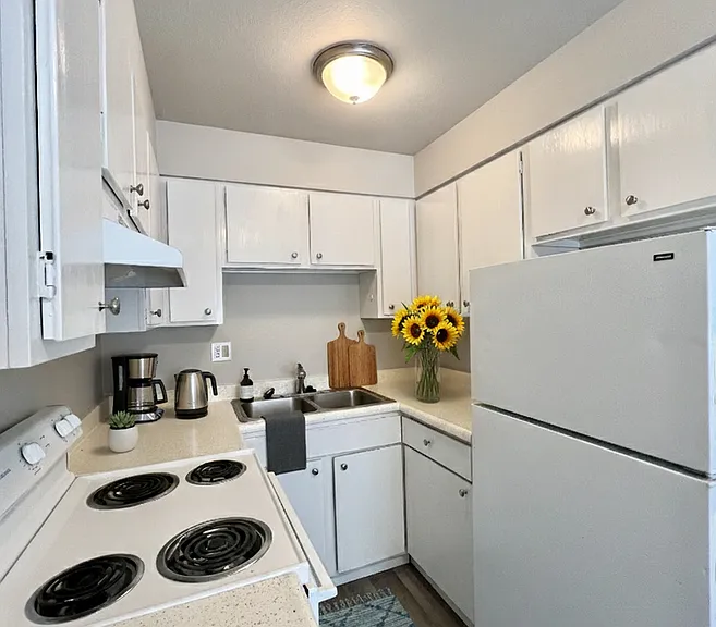 4414 N Chestnut St #3 — Photo 3