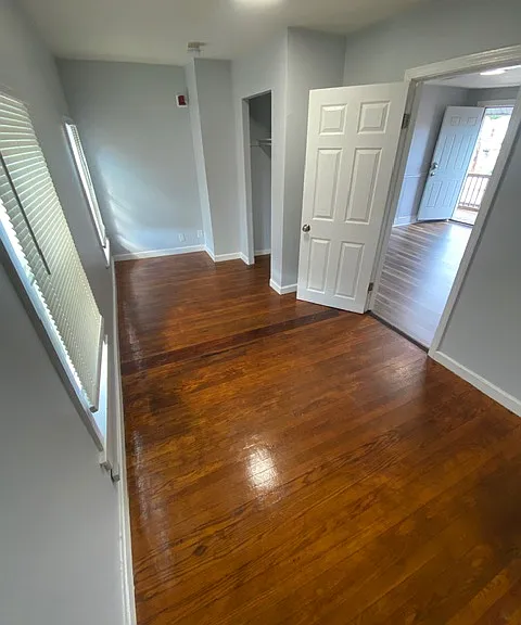 152 Washington St #2R — Photo 6