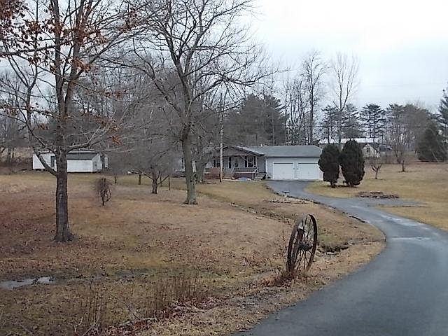 2nd image of 7107 Highway 127 S