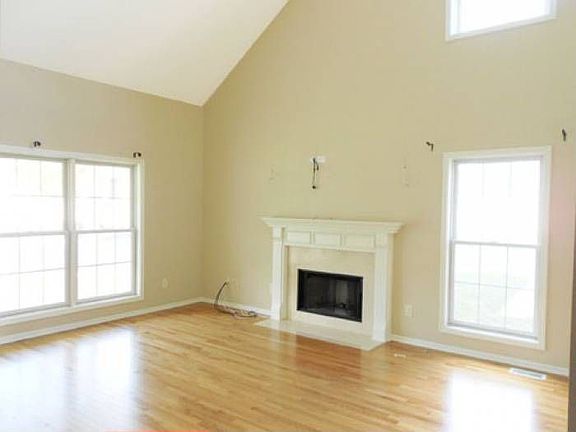 Great Room to Kitchen