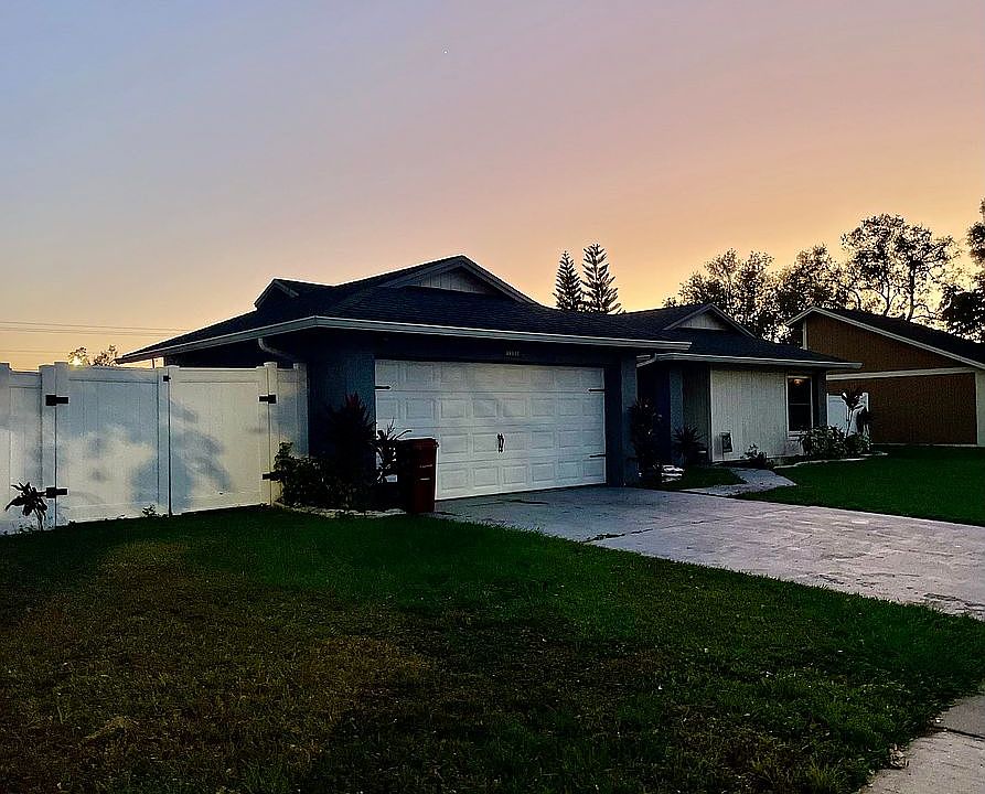 1st image of 1335 Redbud Cir