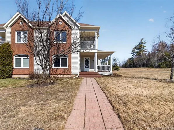 145 Royal Oaks Blvd, Moncton, NB E1H 2P7