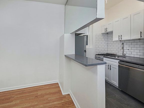 5th image of 405 E 82nd St APT 1B