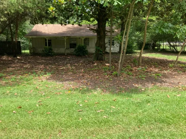 4160 Zeigler Dr, Millbrook, AL 36054