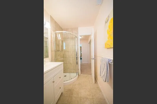 7407 Camellia Ln — Photo 9