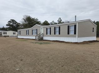 103 Nichols Dr, Vanceboro, NC 28586