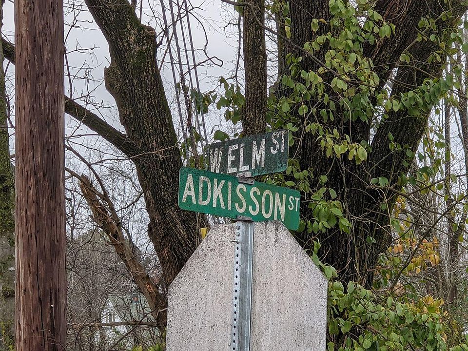 1st image of 101 Adkisson St