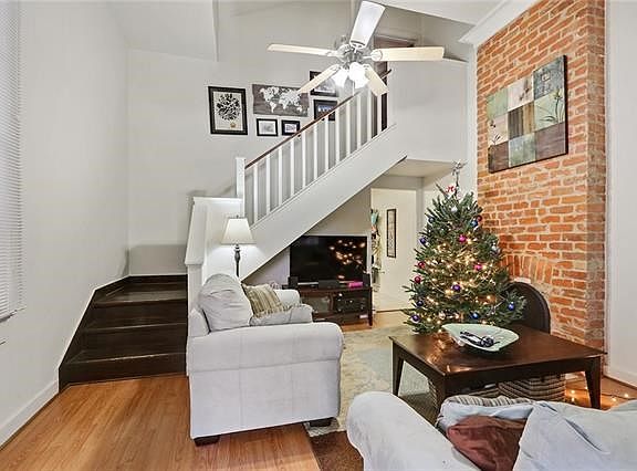 2nd image of 1135 Saint Andrew St #39