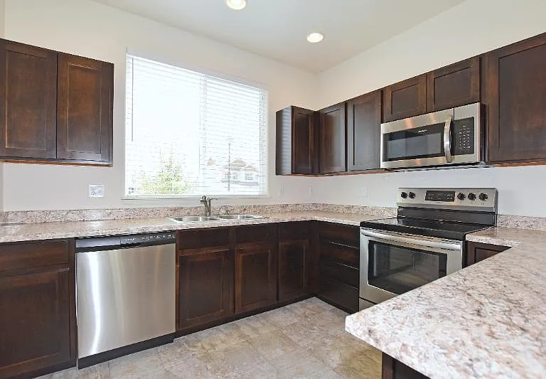 8615 15th Street Rd — Photo 3