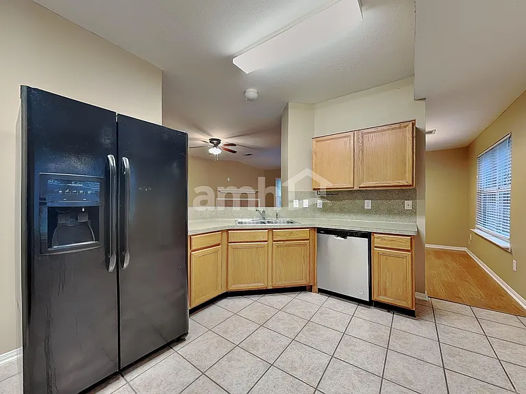20322 Linden Tree Dr — Photo 4