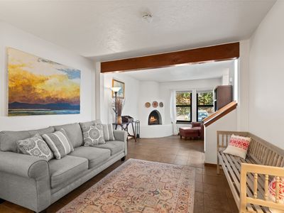 1552 Avenida De Las Americas, Santa Fe, NM, 87507
