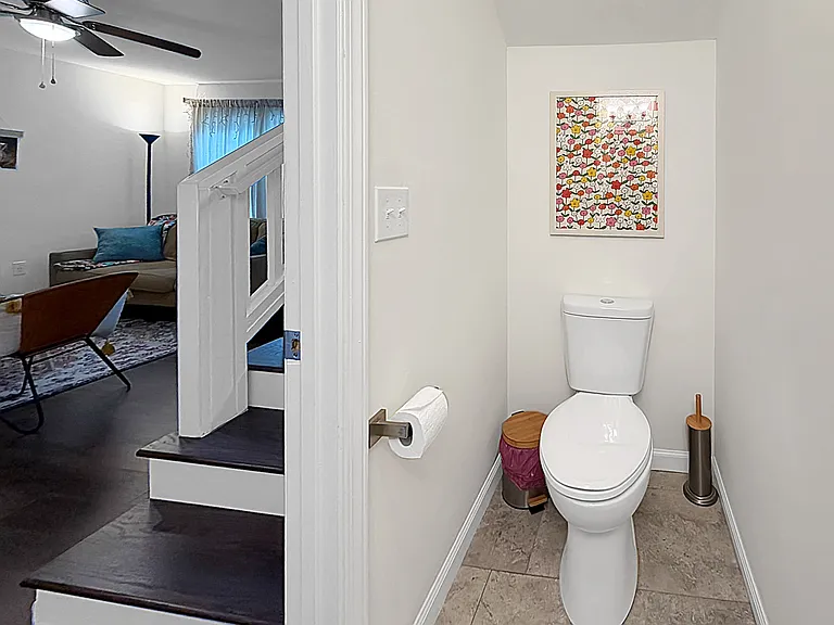 902 Creekside Dr #2 — Photo 11